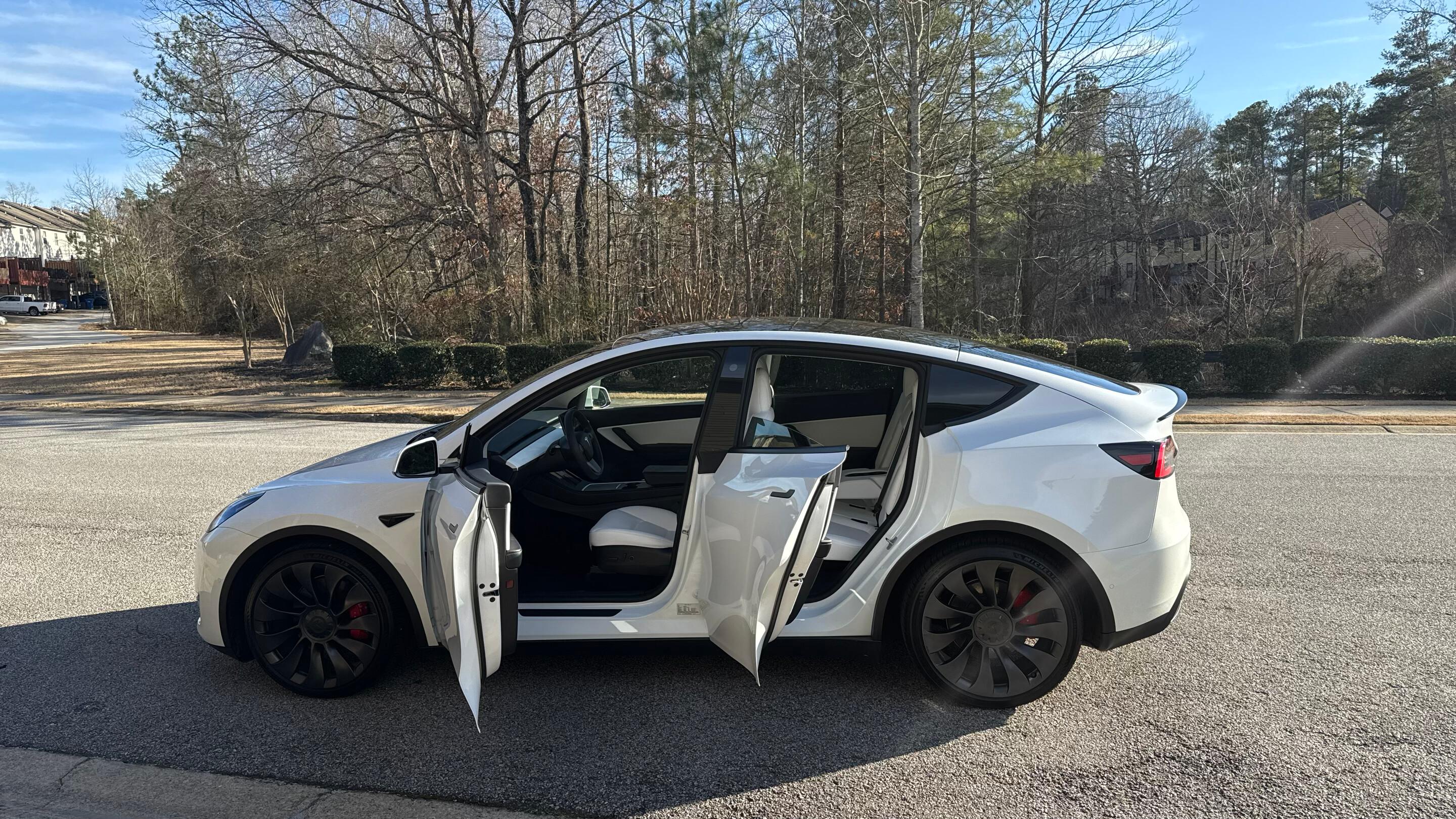 Tesla Model Y 2022 in Atlanta, GA