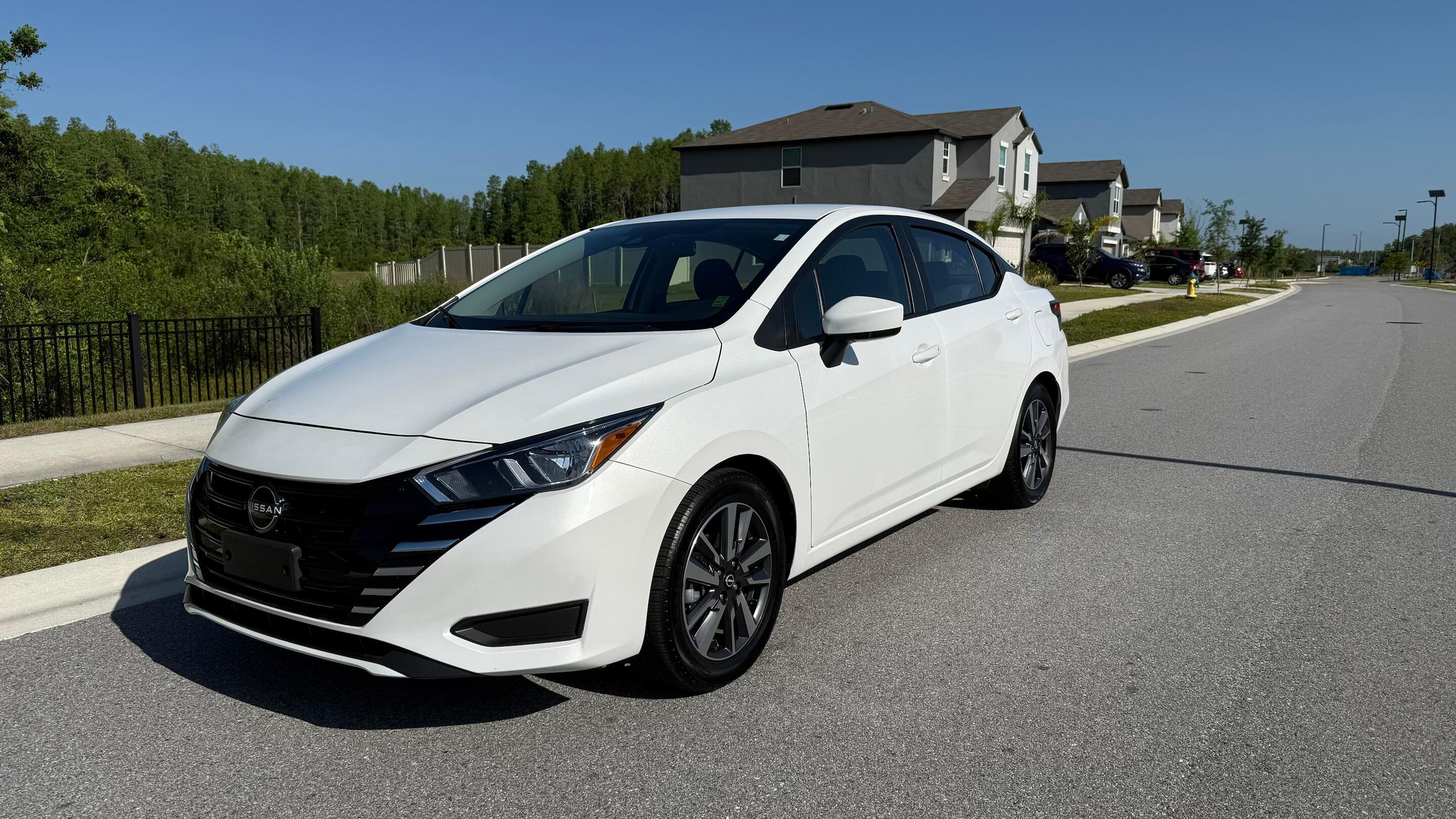 Nissan Versa 2023 in 