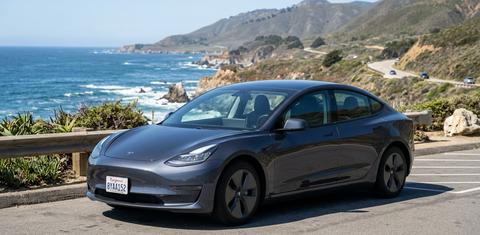 Tesla Model 3 2021