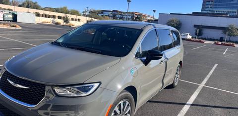 Chrysler Pacifica 2024