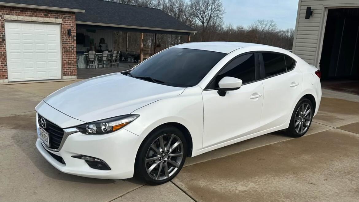 Mazda Mazda3 2018 in Wentzville, MO