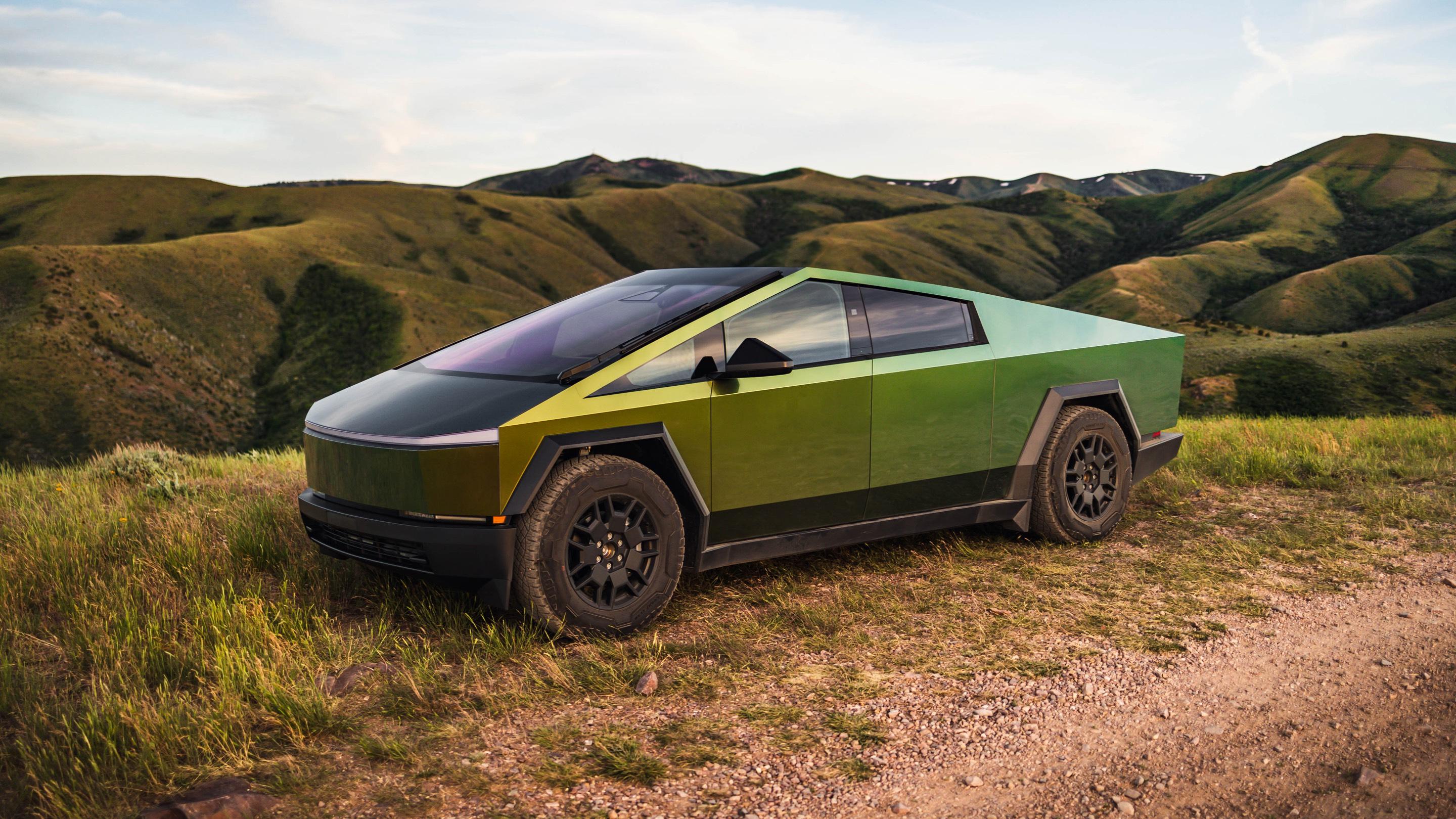 Tesla Cybertruck 2024 in Idaho Falls, ID