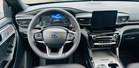 Ford Explorer 2023