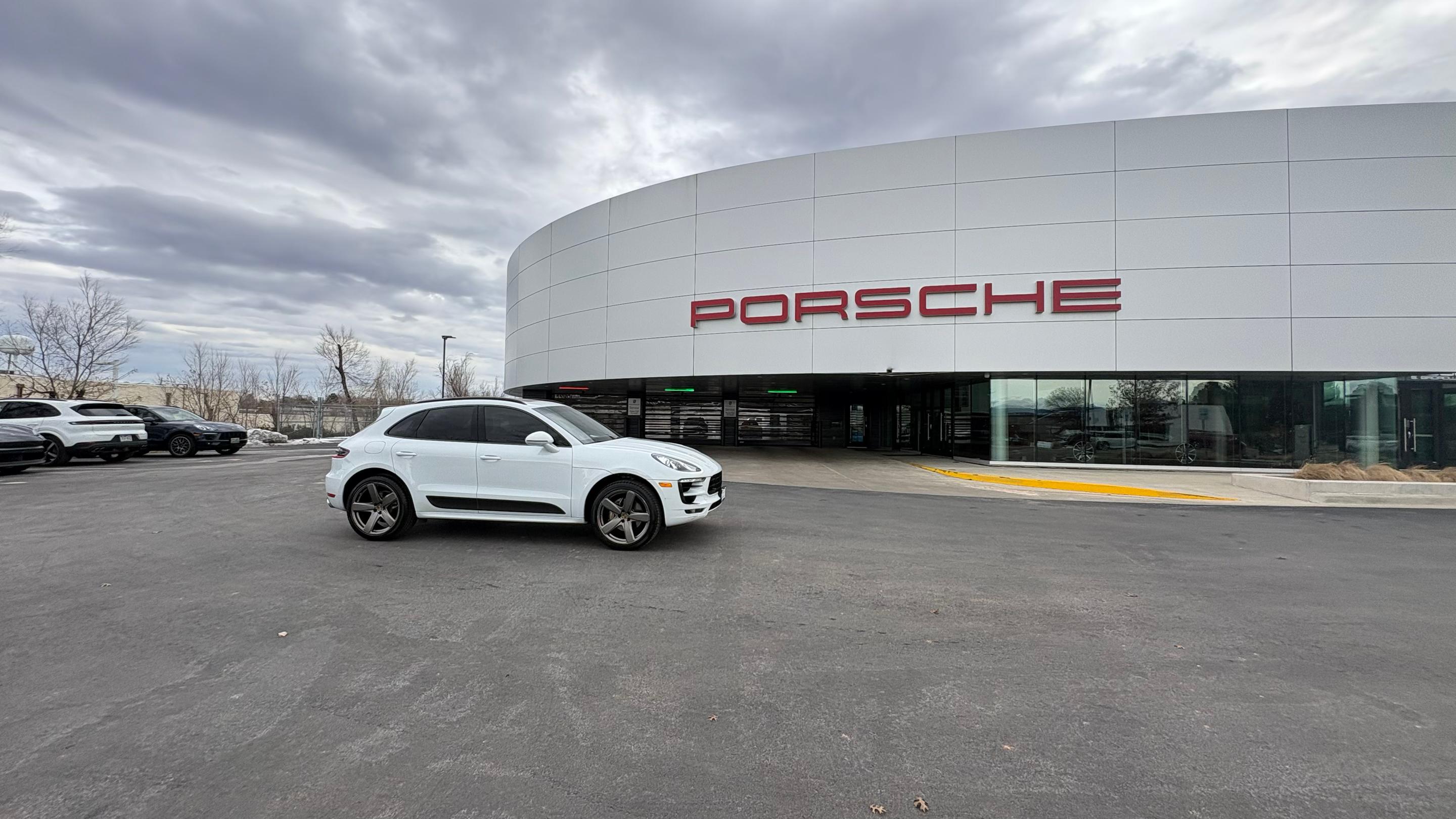 Porsche Macan 2016 in 