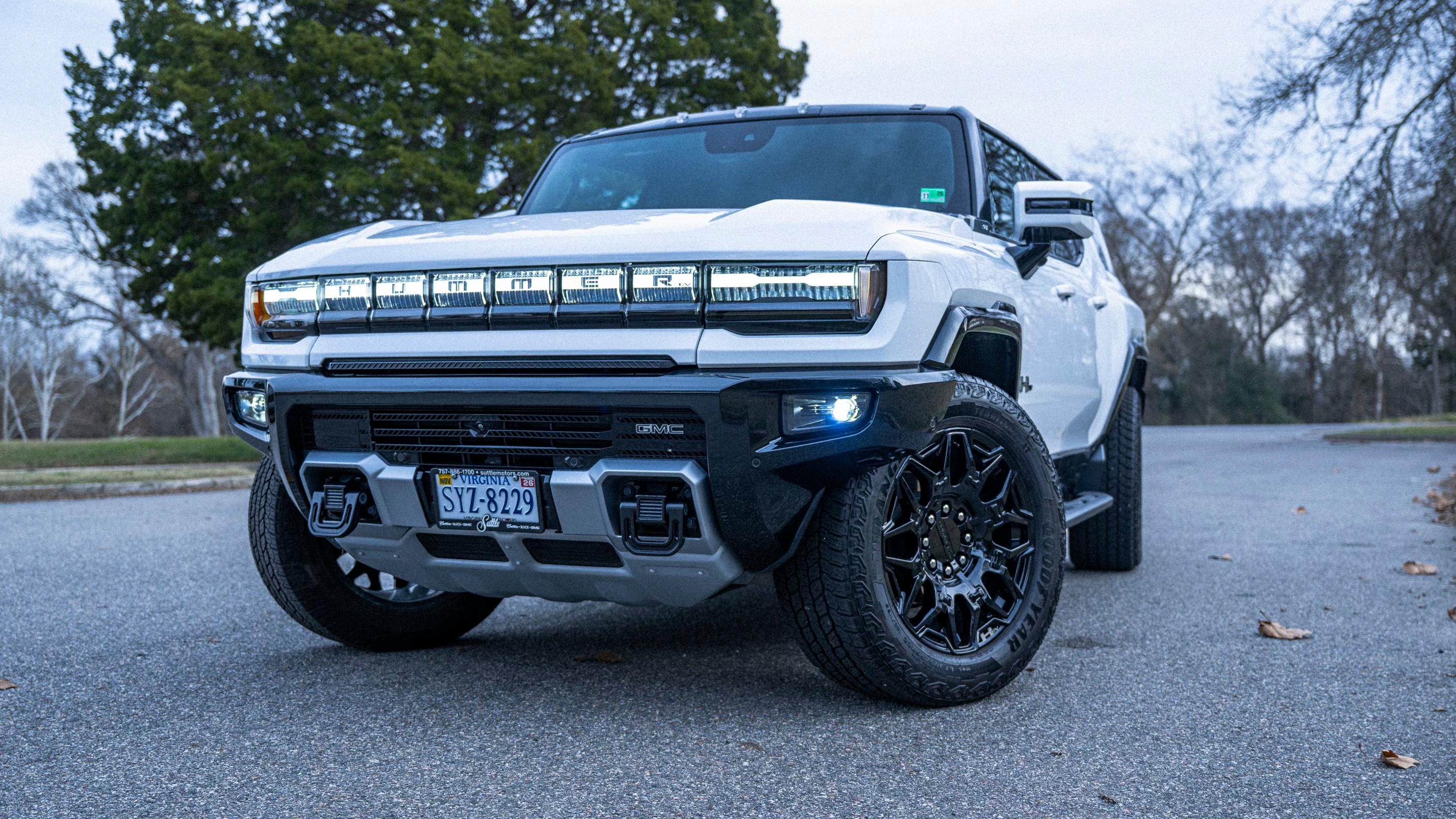 GMC HUMMER EV SUV 2024 in Newport News, VA