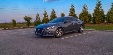 Nissan Altima 2019
