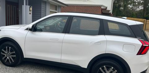 Mahindra XUV700 2025
