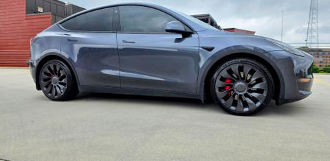 Tesla Model Y 2022