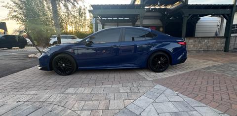 Toyota Camry Hybrid 2025