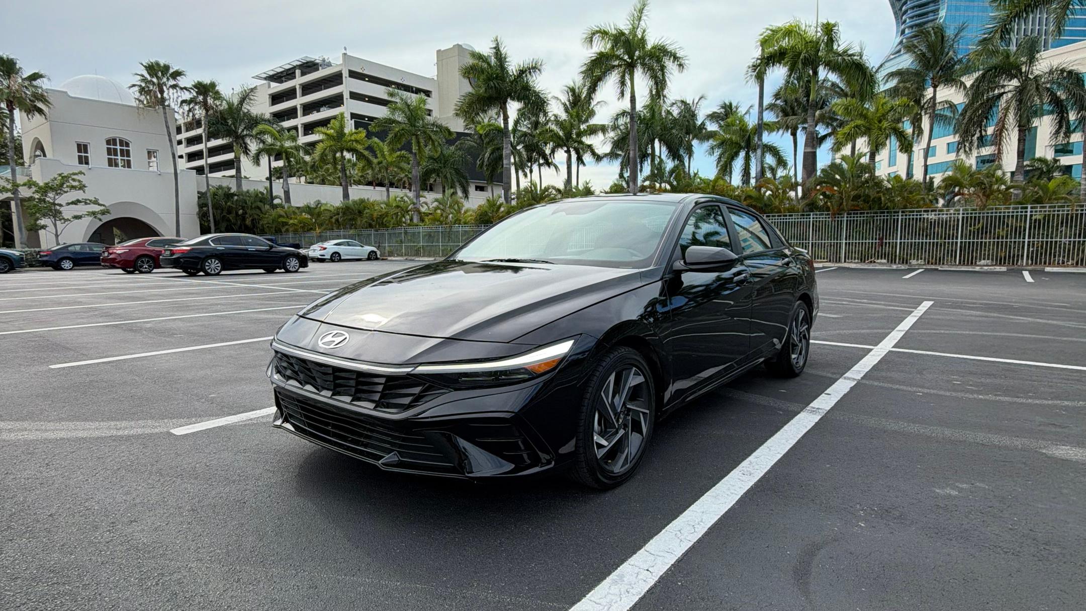 Hyundai Elantra 2025 in Hollywood, FL