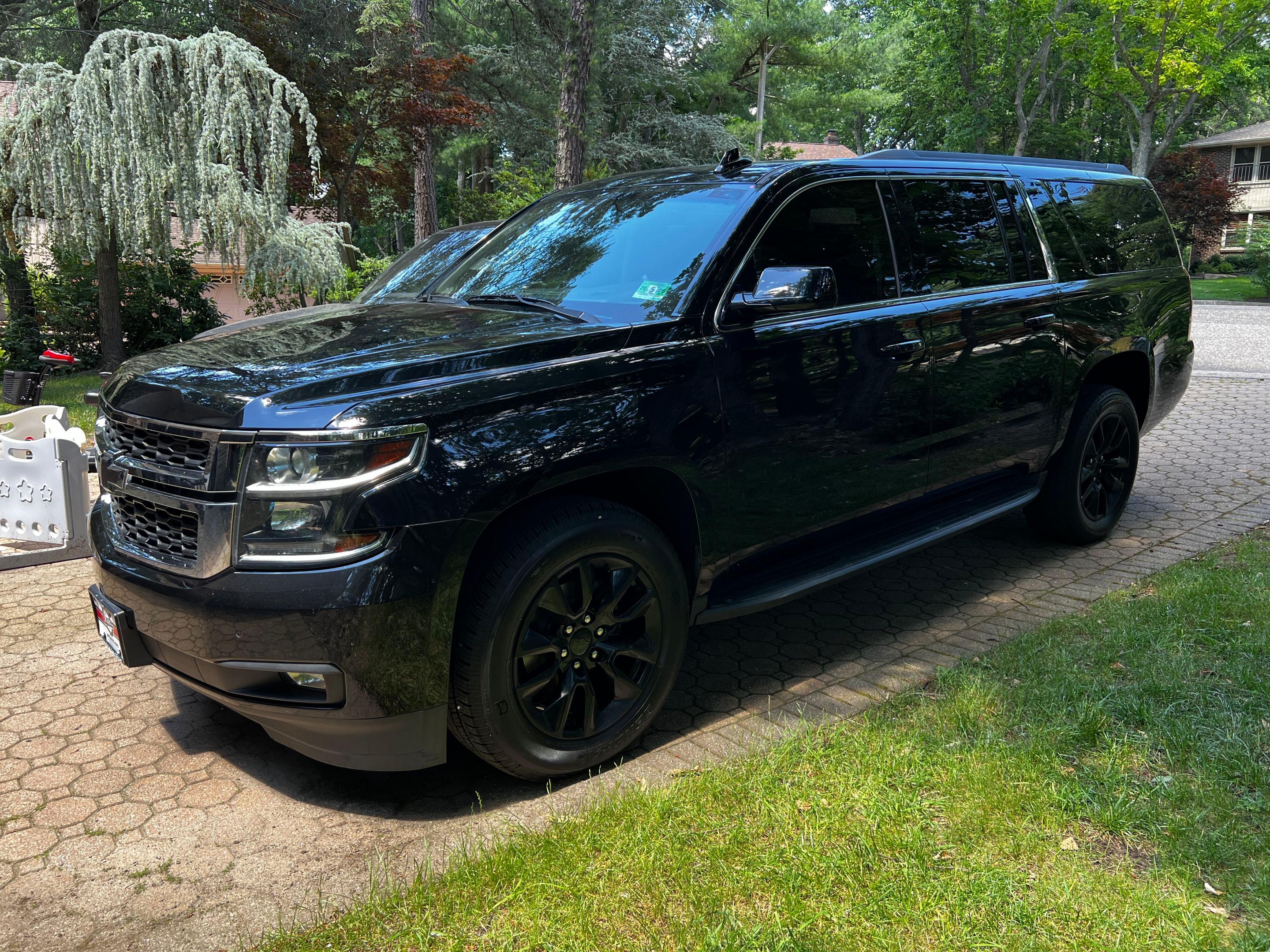Chevrolet Suburban 2018 in 