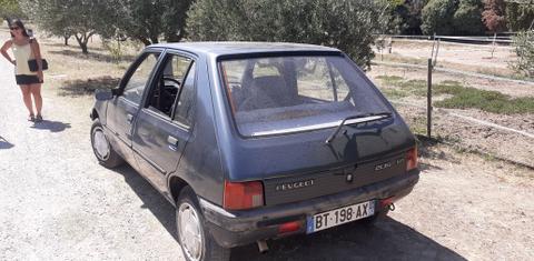Peugeot 205 1988
