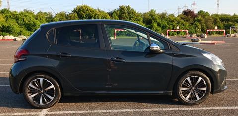 Peugeot 208 2019