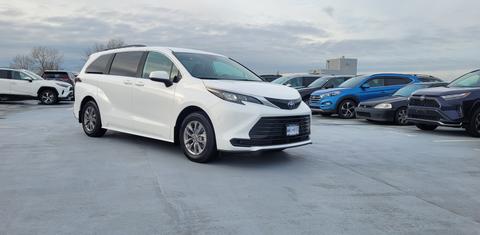 Toyota Sienna 2025