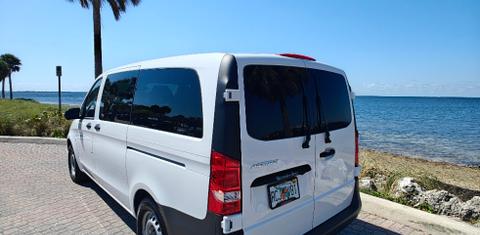 Mercedes-Benz Metris 2023