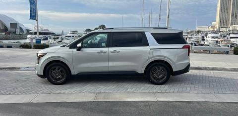 Kia Carnival Hybrid 2026