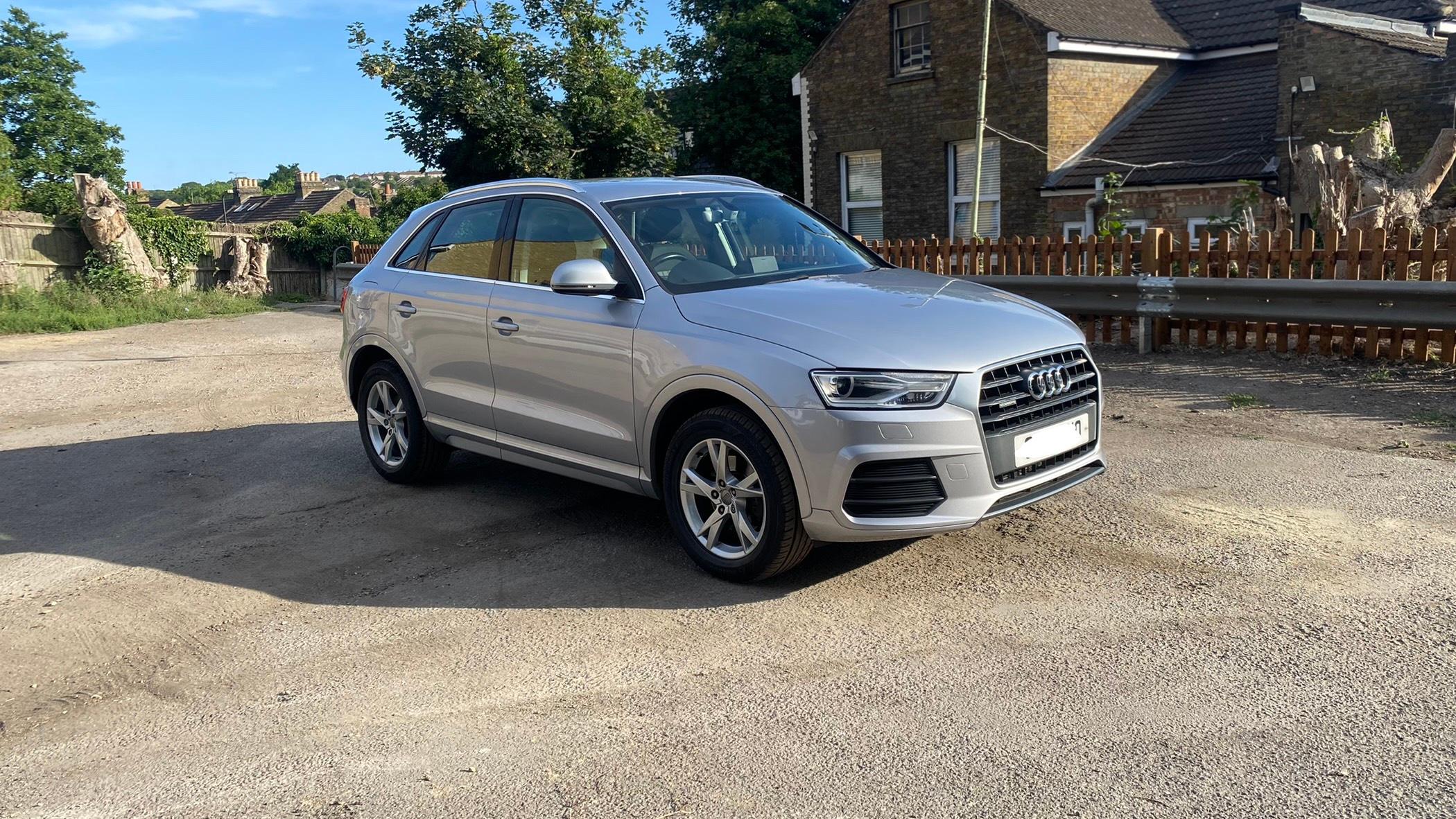 Audi Q3 2016 in Gillingham