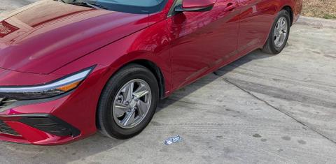 Hyundai Elantra 2025