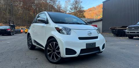 Scion iQ 2012