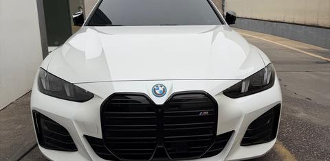 BMW i4 2025