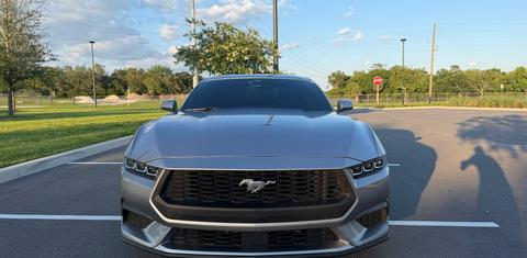 Ford Mustang 2024
