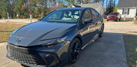 Toyota Camry Hybrid 2025