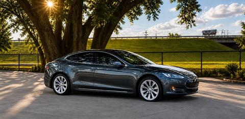 Tesla Model S 2016