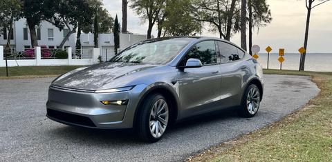 Tesla Model Y 2026