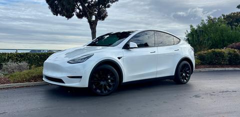 Tesla Model Y 2020