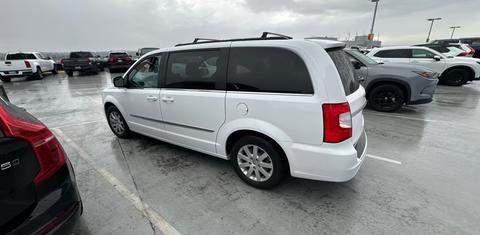 Chrysler Town & Country 2016