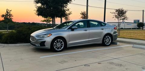 Ford Fusion 2020
