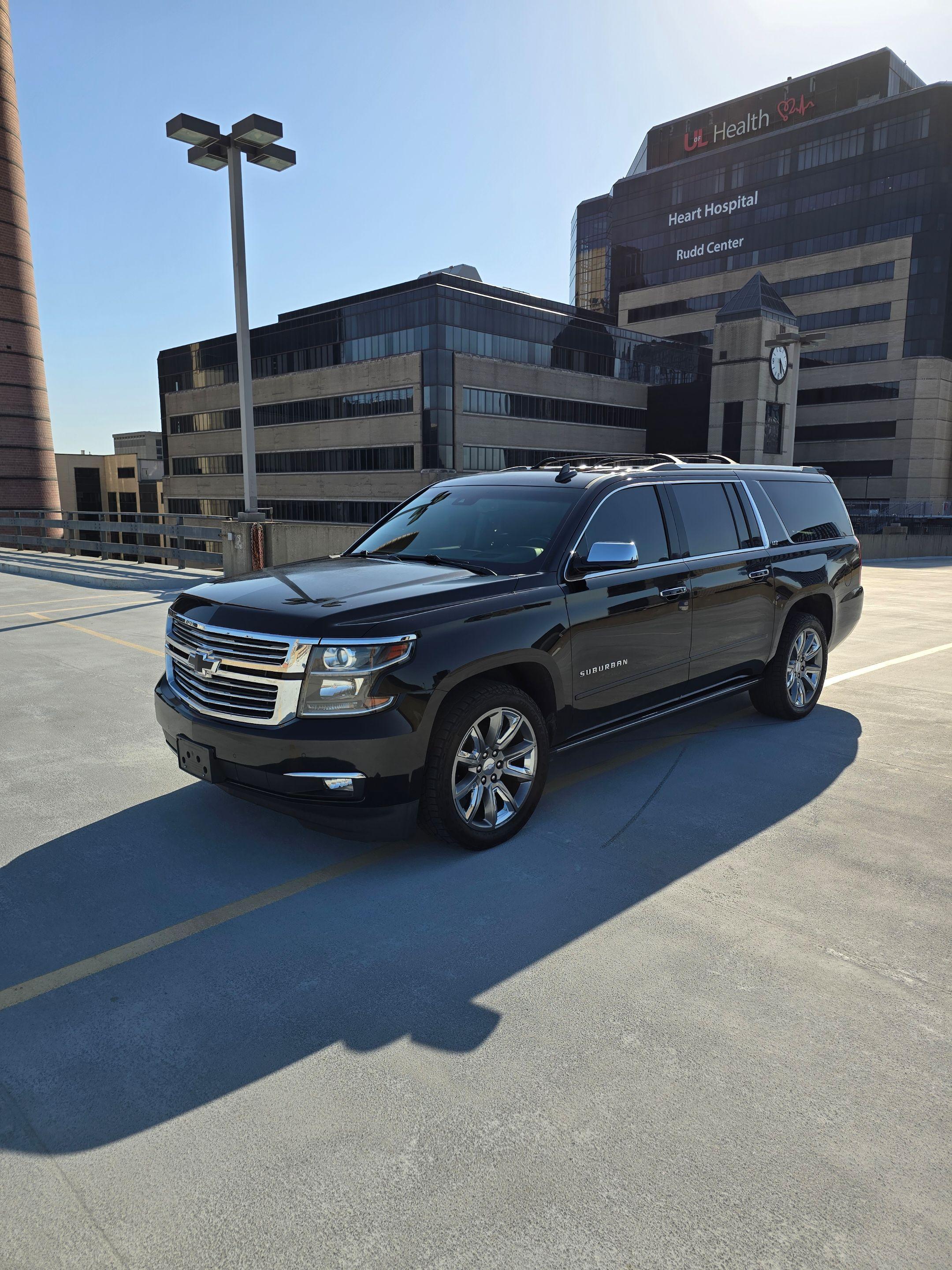 Chevrolet Suburban 2016 in Louisville, KY