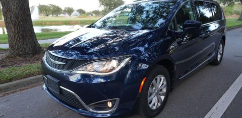 Chrysler Pacifica 2017