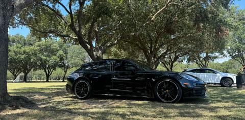 Porsche Panamera 2023