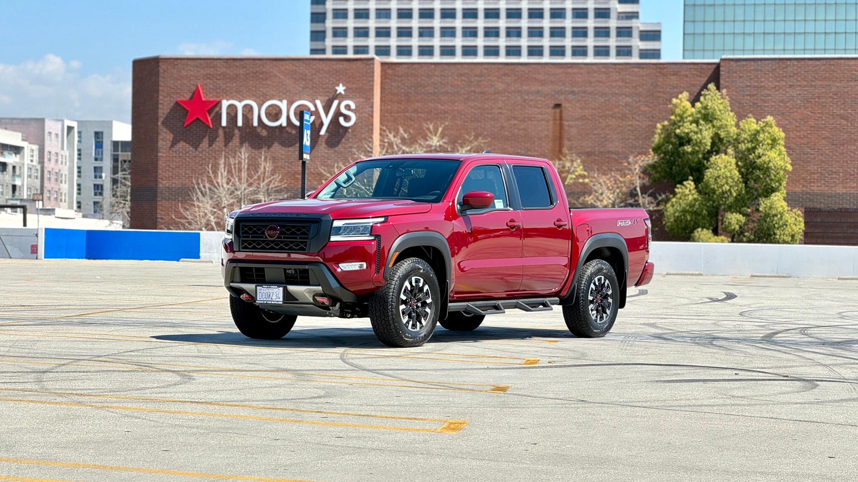 Nissan Frontier 2024 in 