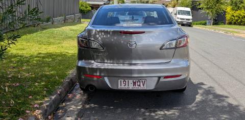 Mazda MAZDA3 2013
