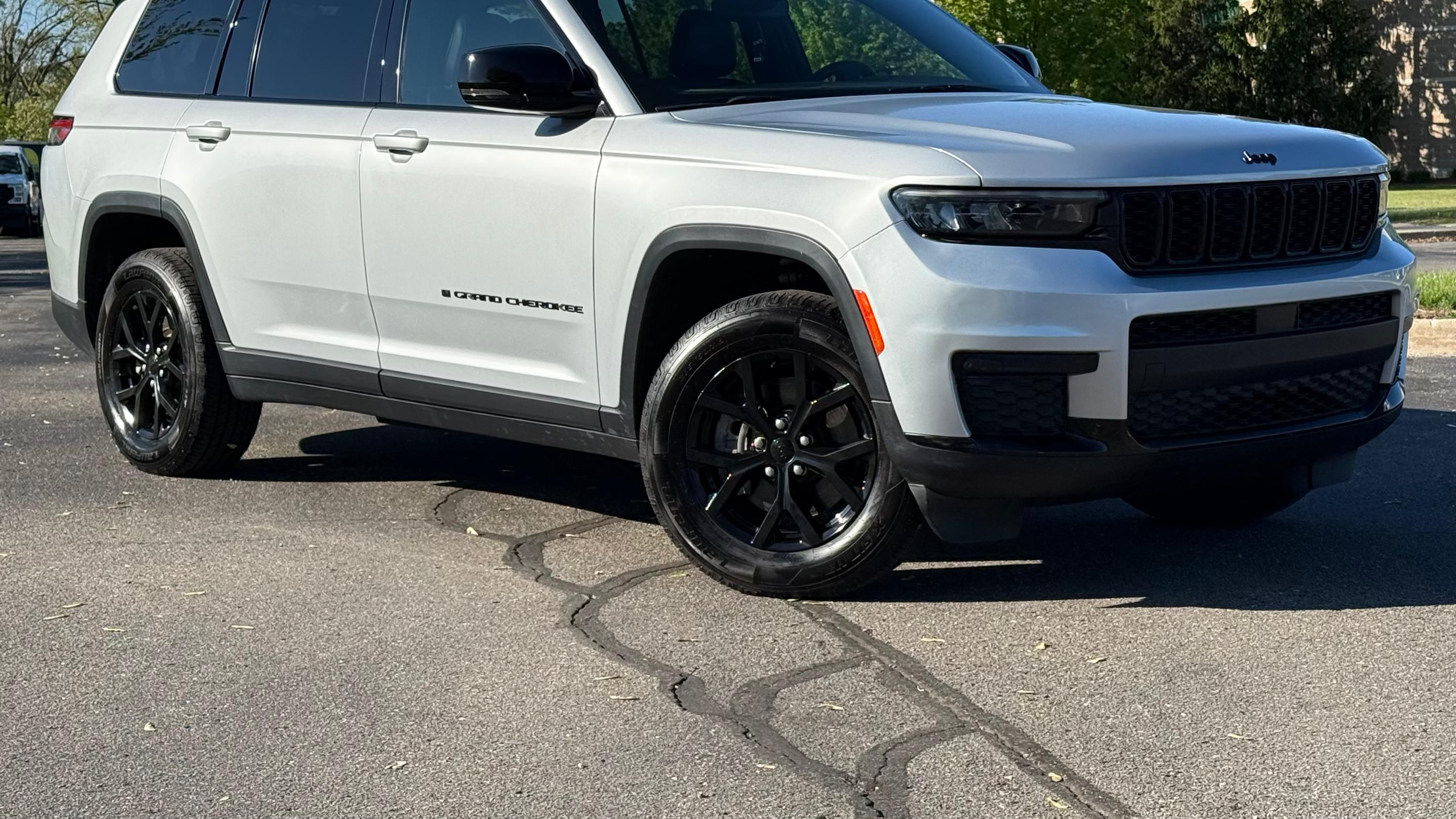 Jeep Grand Cherokee L 2024 in Roseville, MI