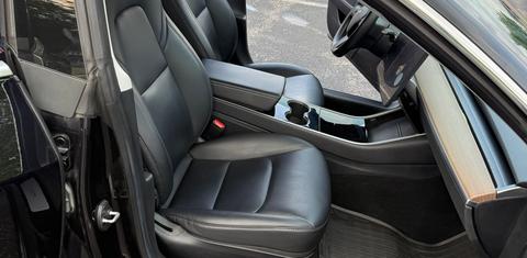 Tesla Model 3 2018