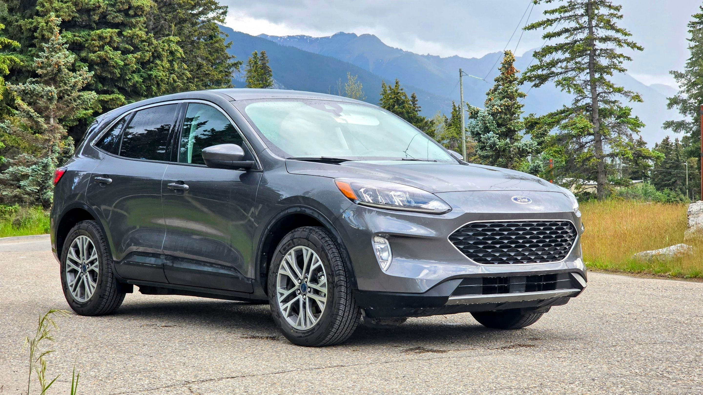 Ford Escape Hybrid 2022 à Banff, AB