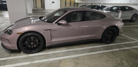 Porsche Taycan 2026