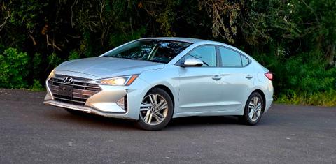 Hyundai Elantra 2020