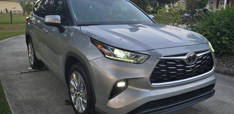Toyota Highlander 2021