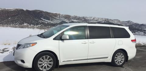 Toyota Sienna 2012