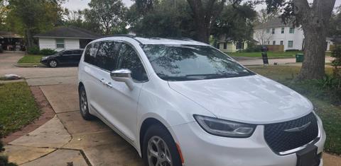 Chrysler Pacifica 2022