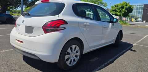 Peugeot 208 2017