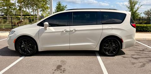 Chrysler Pacifica 2021