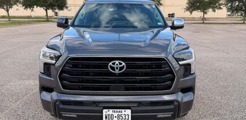 Toyota Sequoia 2024