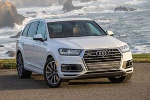 Audi Q7 car