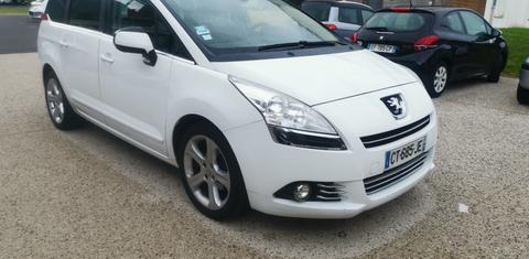 Peugeot 5008 2013