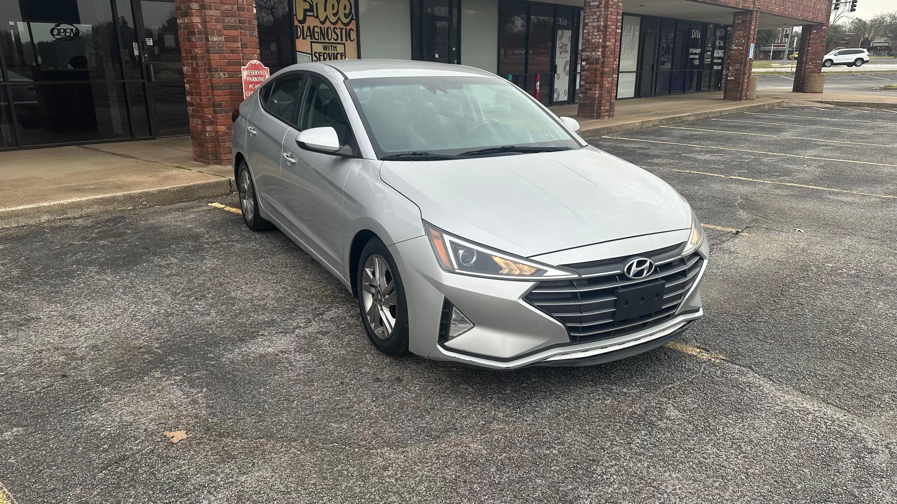Hyundai Elantra 2020 in North Richland Hills, TX